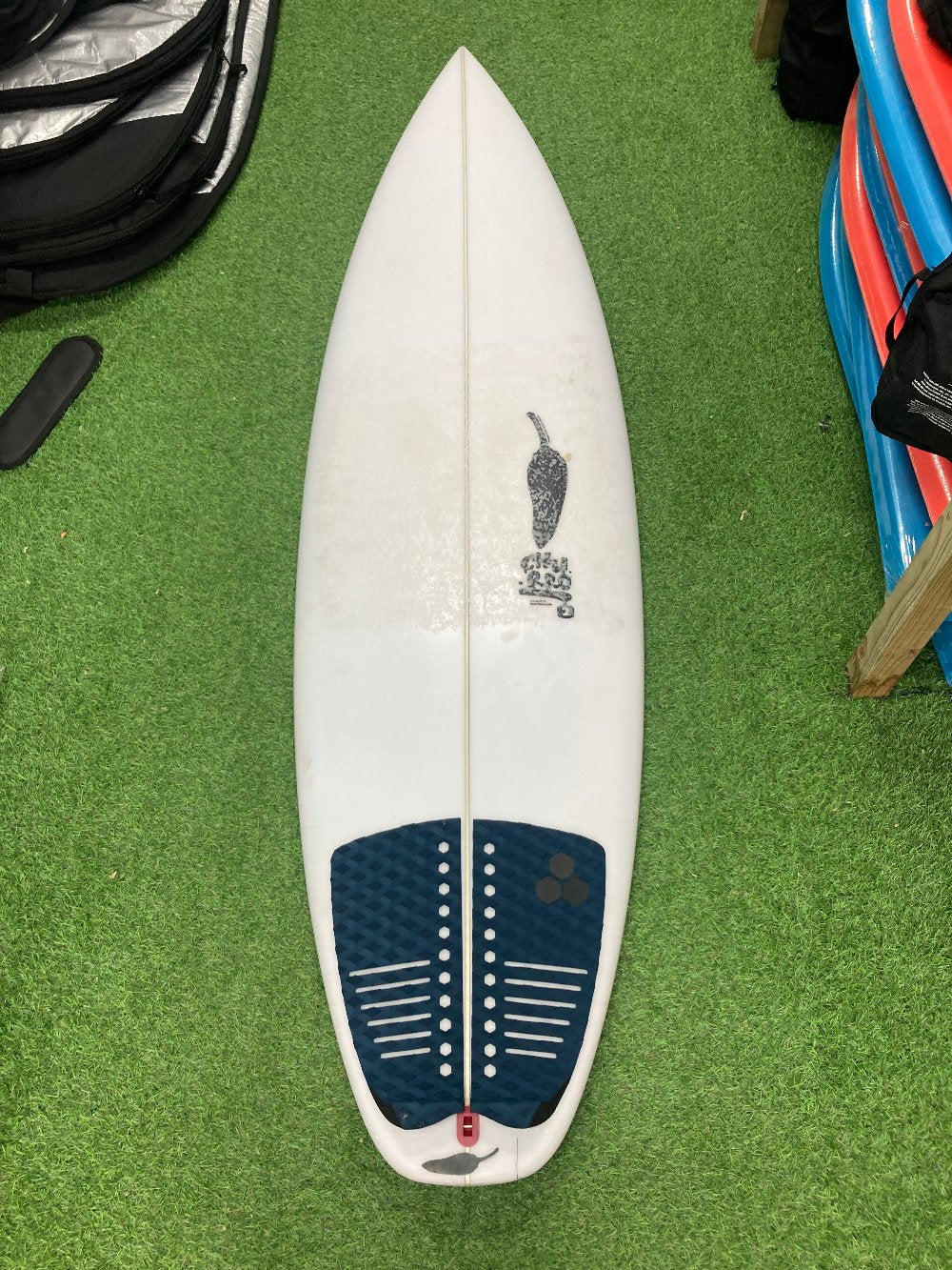 chilli-surfboards-churro-2-second-hand-surfboard-futures-galway-ireland-blacksheepsurfco