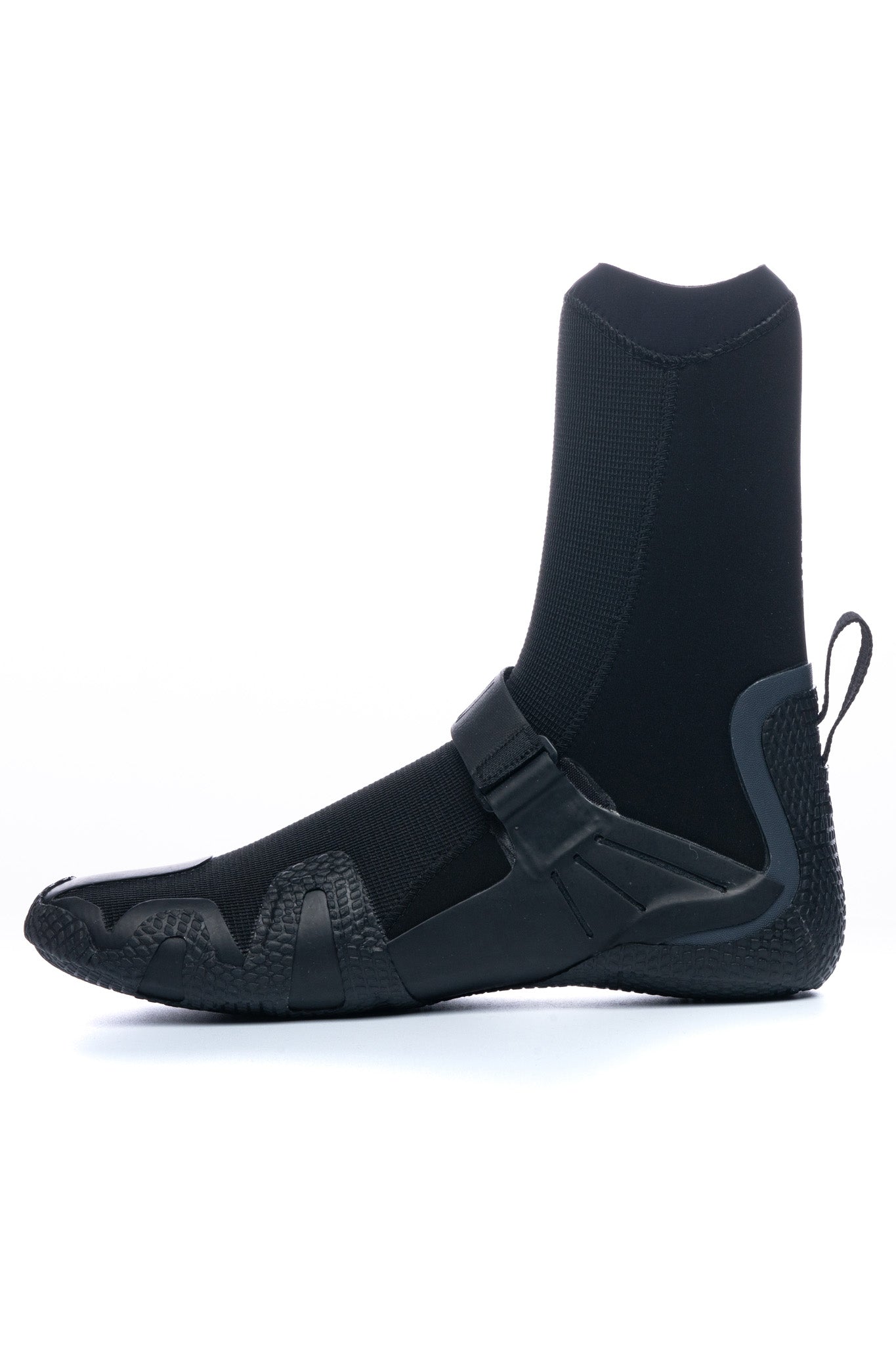 c-skins-wired-7mm-round-toe-boot-wetsuit-surfing-galway-ireland-blacksheepsurfco